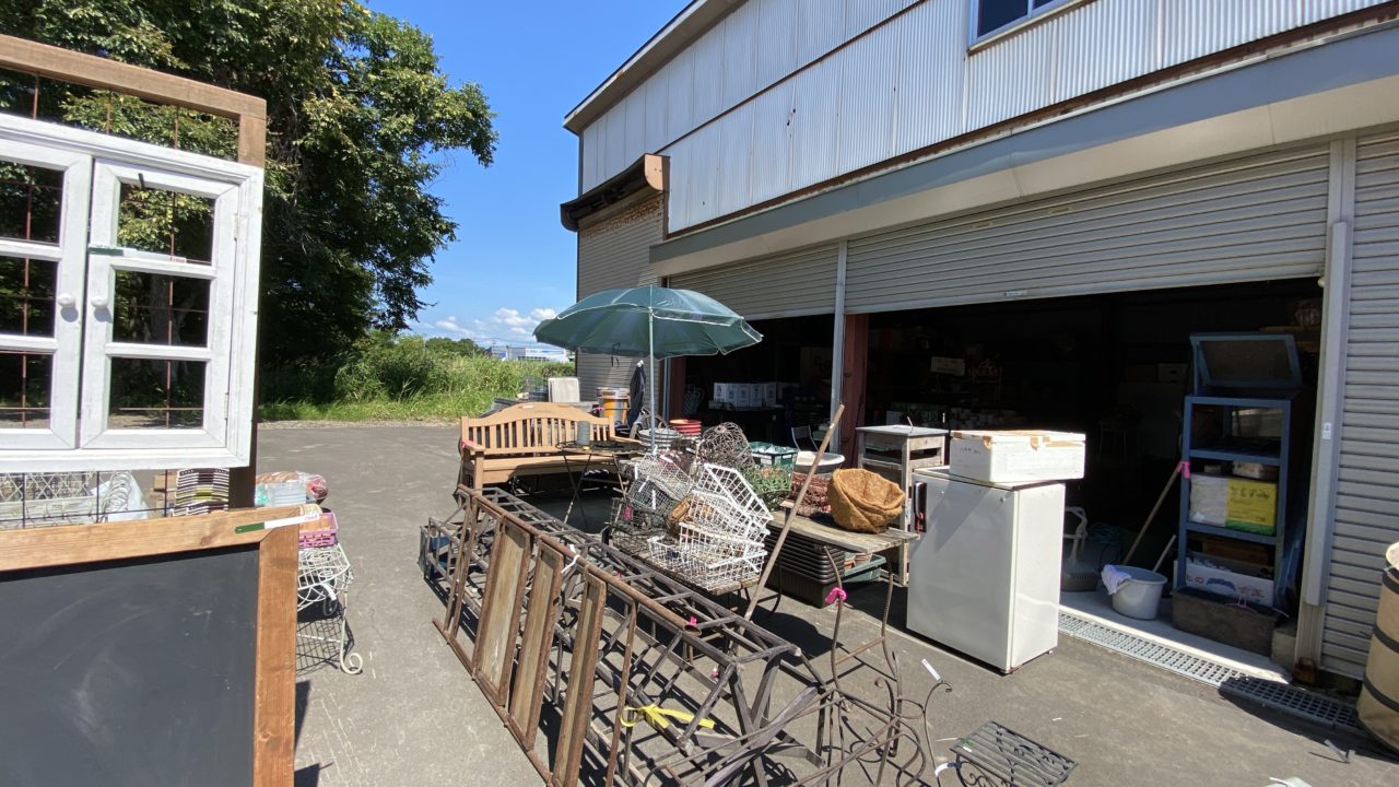 さて 明日のガレージセール あゆみデザイン